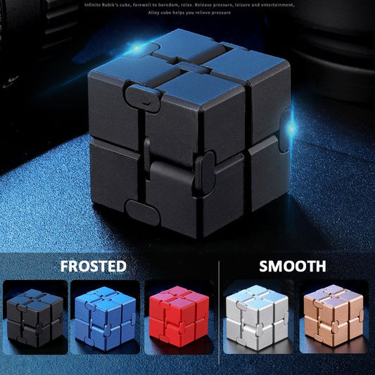 Nekonečná kostka - Odemkni nekonečnou zábavu!